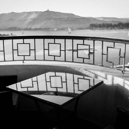Aswan Plaza - Share Apartment Exteriör bild